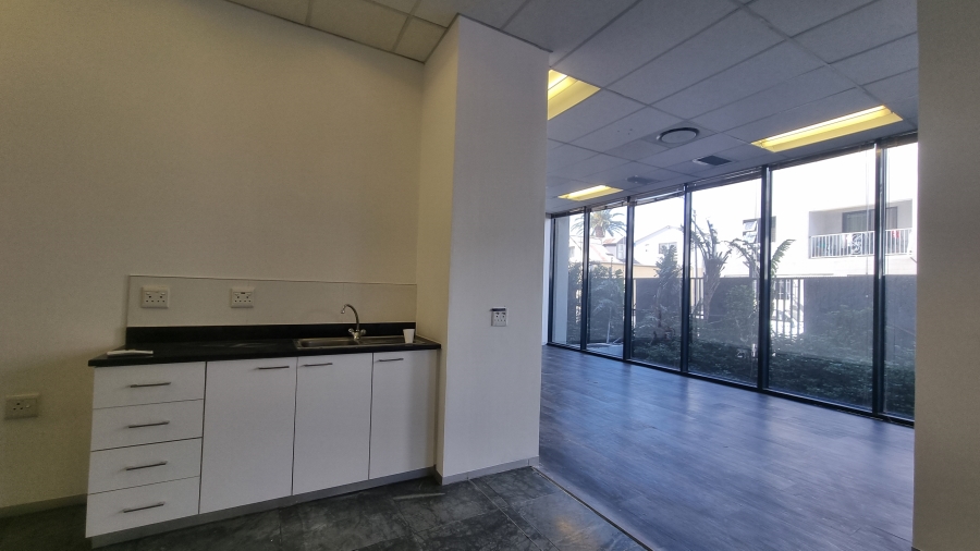 To Let Commercial Property for Rent in Woodstock Western Cape